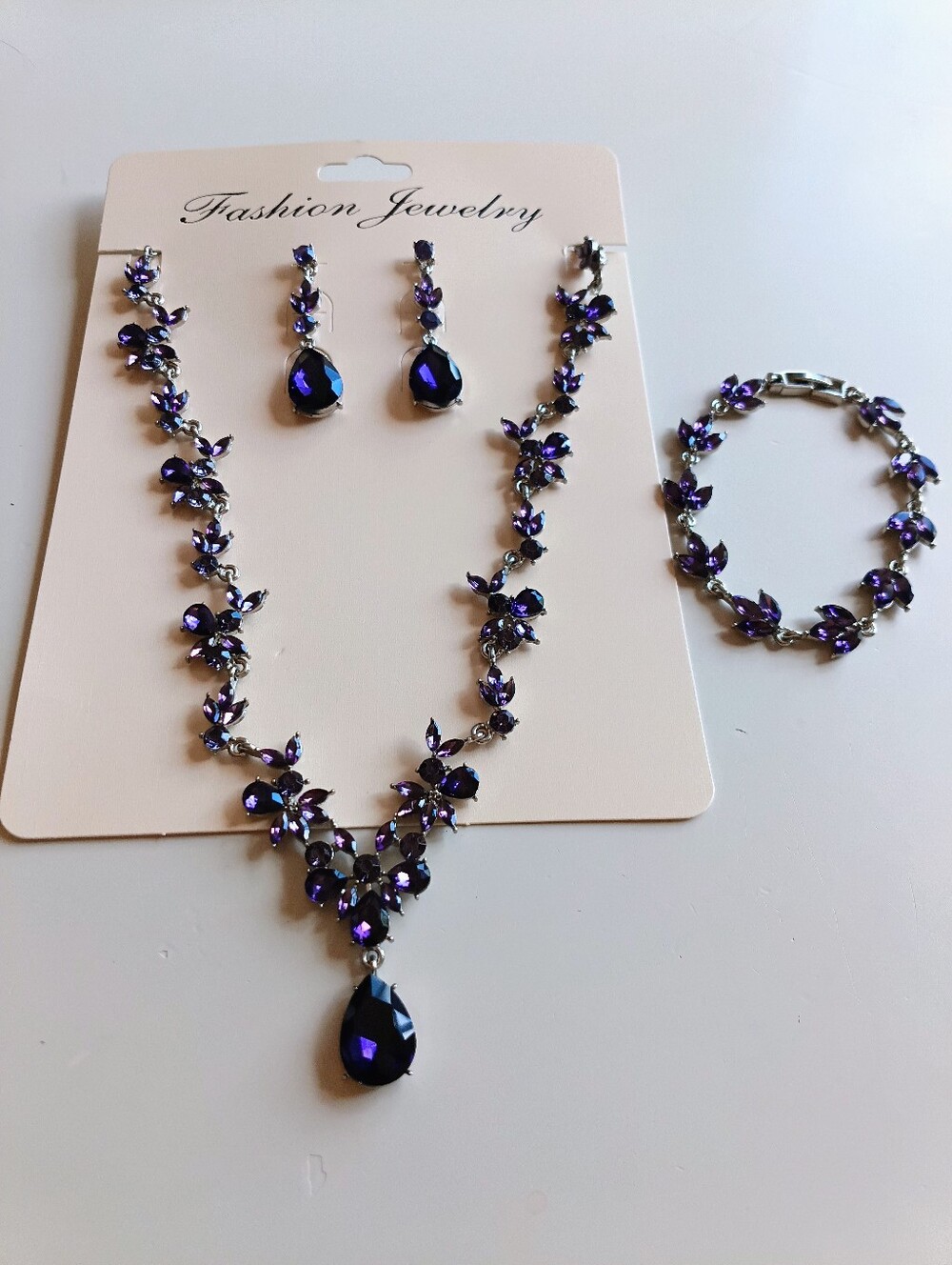 Fashion Jewelry Purple Crystal Necklace, Earrings & Bracelet Ensemble